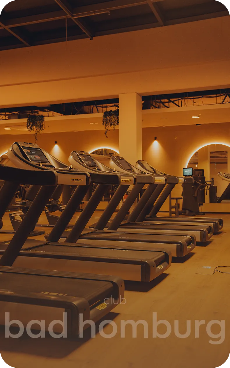 Laufbandbereich im peoples Fitness Signature Club Bad Homburg