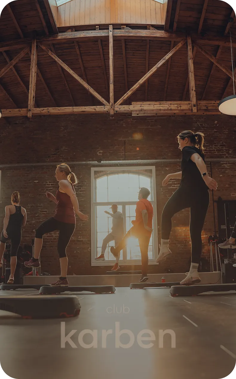 Kurs mit Stepboards im peoples Fitness Club Karben
